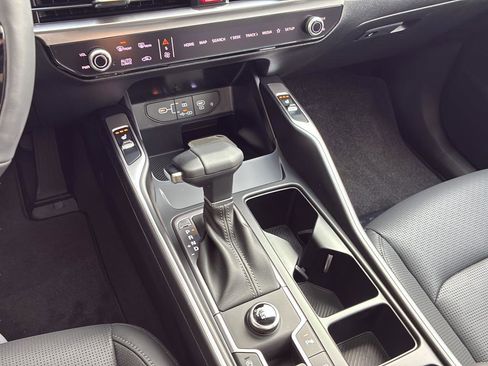 New 2026 Kia Sorento S w/ S Panoramic Sunroof Package image 22