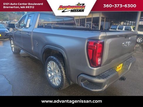 Used 2021 GMC Sierra 1500 SLE w/ Preferred Package image 3