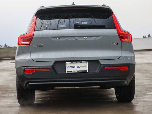 New 2025 Volvo XC40 B5 Plus w/ Protection Package Premier image 6