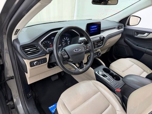 Used 2022 Ford Escape SEL FWD image 17