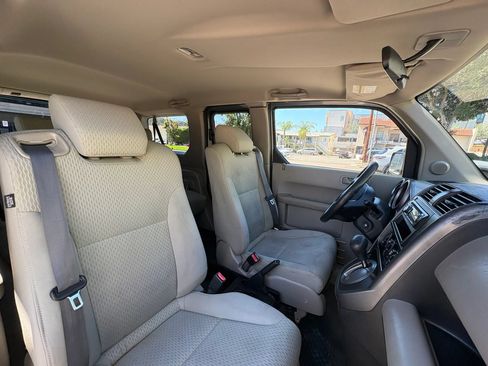Used 2011 Honda Element LX image 19