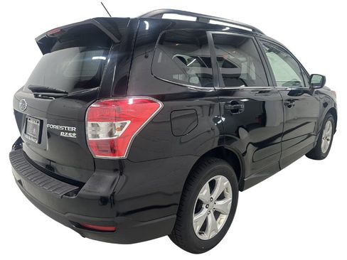 Used 2014 Subaru Forester 2.5i Limited AWD/4WD image 4