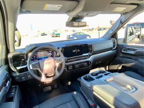 New 2026 Chevrolet Silverado 2500 LT w/ Trail Boss Package image 40