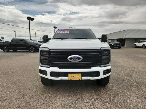 Certified 2025 Ford F250 Platinum AWD/4WD image 2