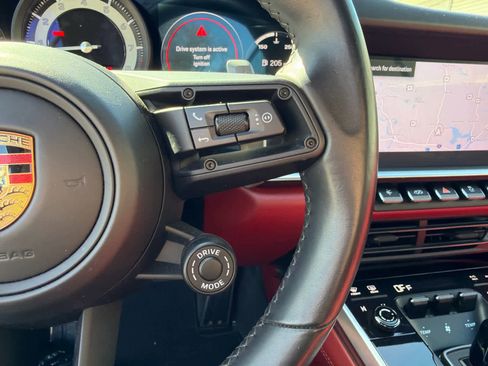 Certified 2022 Porsche 911 Carrera S RWD image 15