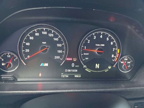 Used 2017 BMW M3 RWD image 11