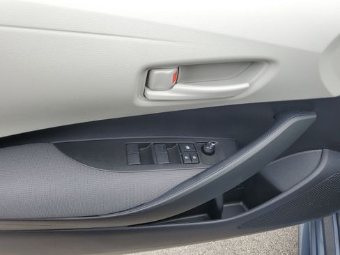 Used 2024 Toyota Corolla LE FWD image 18