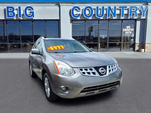 Used 2013 Nissan Rogue SV w/ Premium Pkg AWD/4WD image 3