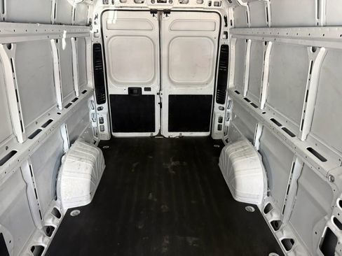 Used 2023 RAM ProMaster 3500 w/ Driver Convenience Group FWD image 23