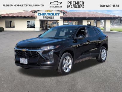 Used 2024 Chevrolet Trax LS w/ LS Convenience Package