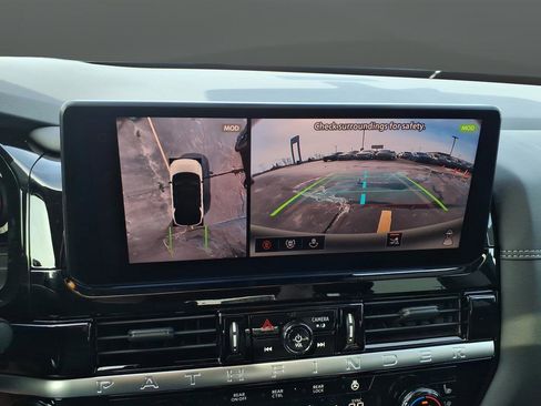 New 2026 Nissan Pathfinder Platinum AWD/4WD image 27
