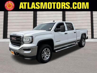 Used 2017 GMC Sierra 1500 4x4 Crew Cab w/ Sierra Convenience Package
