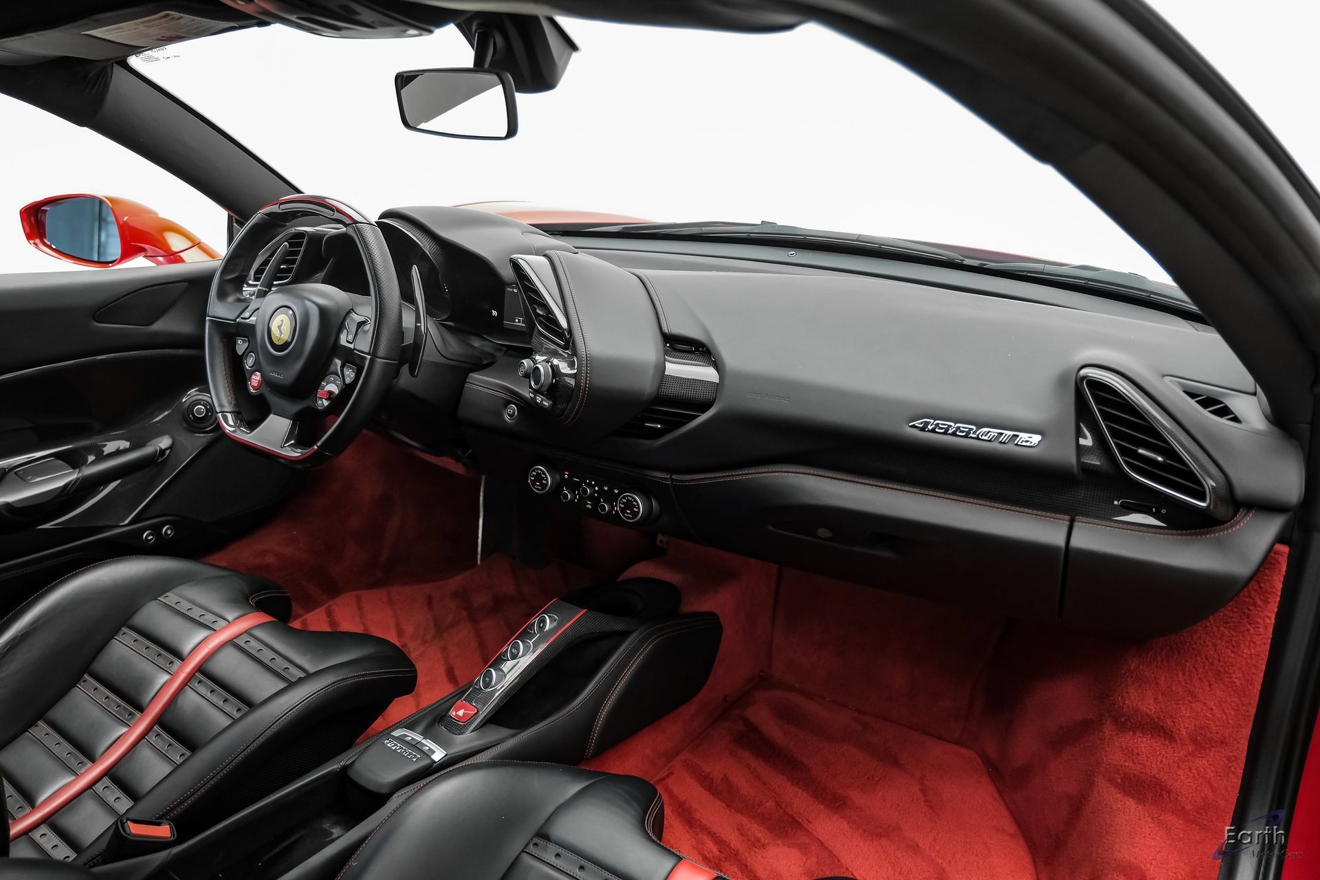 Used 2017 Ferrari 488 GTB RWD image 60