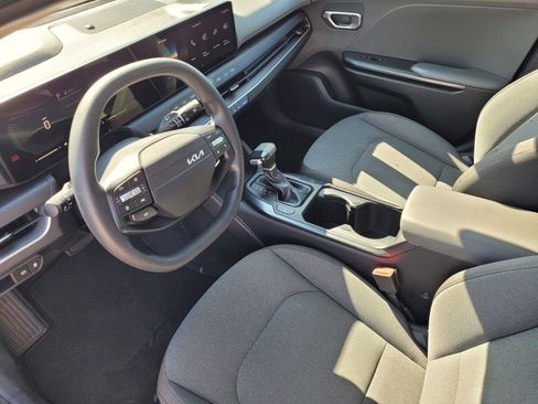 Used 2025 Kia K4 FWD image 8