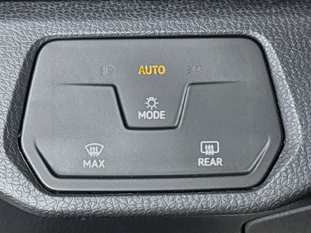 Used 2023 Volkswagen ID.4 Pro RWD image 10