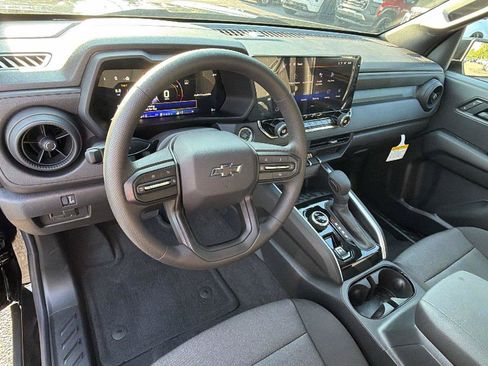 New 2026 Chevrolet Colorado Trail Boss AWD/4WD image 3