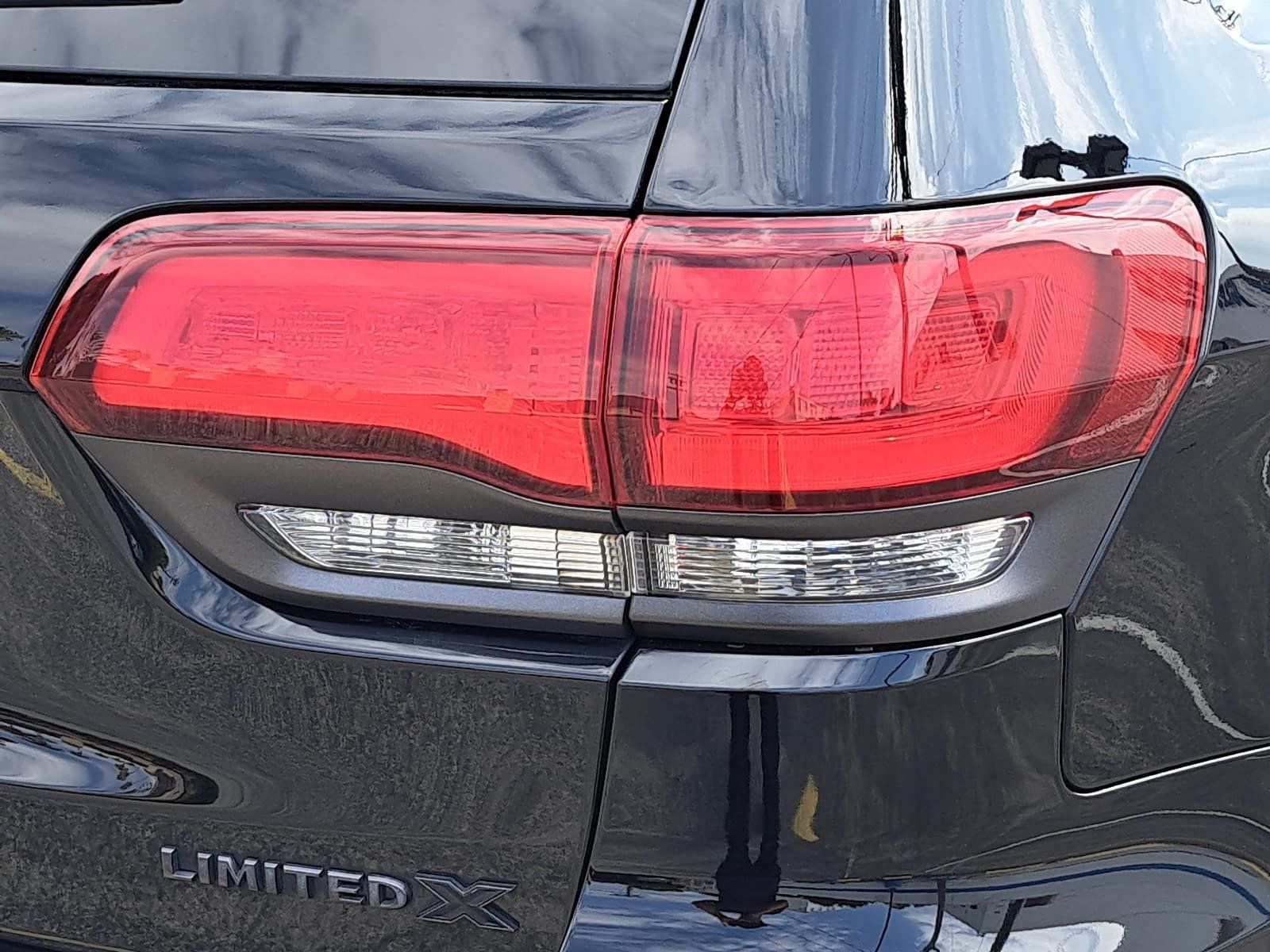 Used 2020 Jeep Grand Cherokee Limited X AWD/4WD image 39
