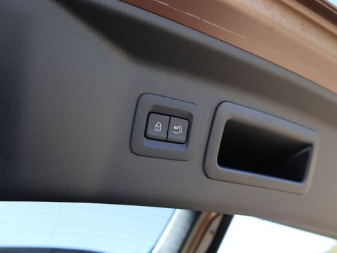 Certified 2025 MAZDA CX-70 3.3 Turbo w/ Premium Package image 21