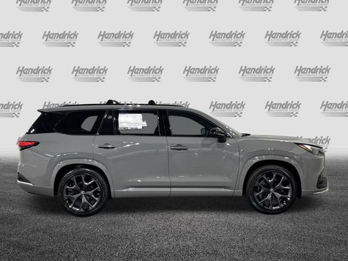 Used 2026 Lexus TX 500h AWD image 9