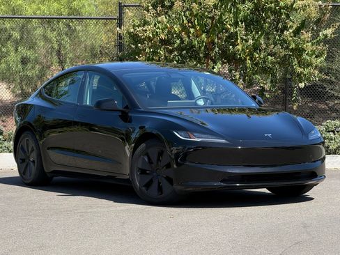 Used 2025 Tesla Model 3 RWD image 9