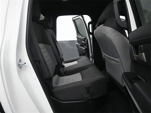 Used 2025 Toyota Tacoma TRD Sport image 15