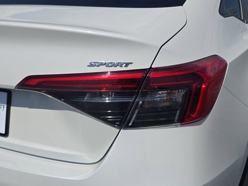 Certified 2024 Honda Civic Sport image 8