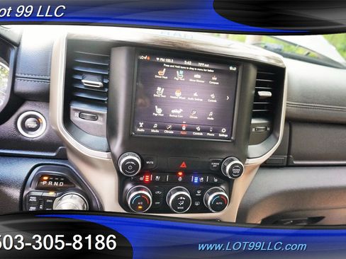 Used 2019 RAM 1500 Laramie AWD/4WD image 21