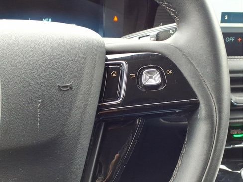 Used 2024 Lincoln Corsair FWD image 19