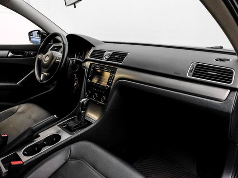 Used 2015 Volkswagen Passat TDI SE FWD image 15