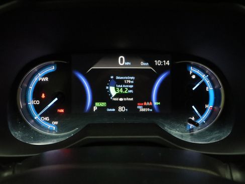 Certified 2025 Toyota RAV4 XLE image 39