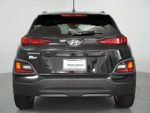 Used 2018 Hyundai Kona SEL image 8