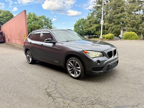 Used 2014 BMW X1 xDrive28i image 2
