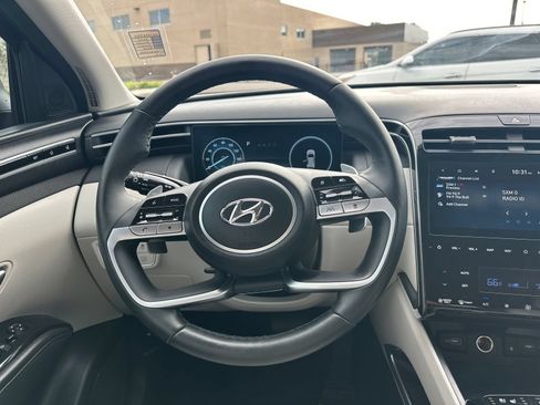 Certified 2024 Hyundai Tucson Limited AWD/4WD image 21