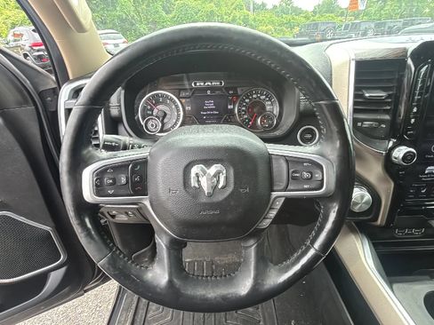 Used 2020 RAM 1500 Laramie AWD/4WD image 11