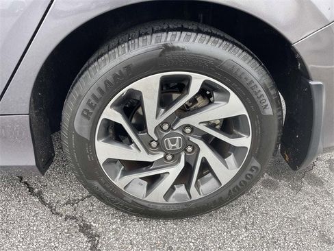 Used 2017 Honda Civic EX image 24