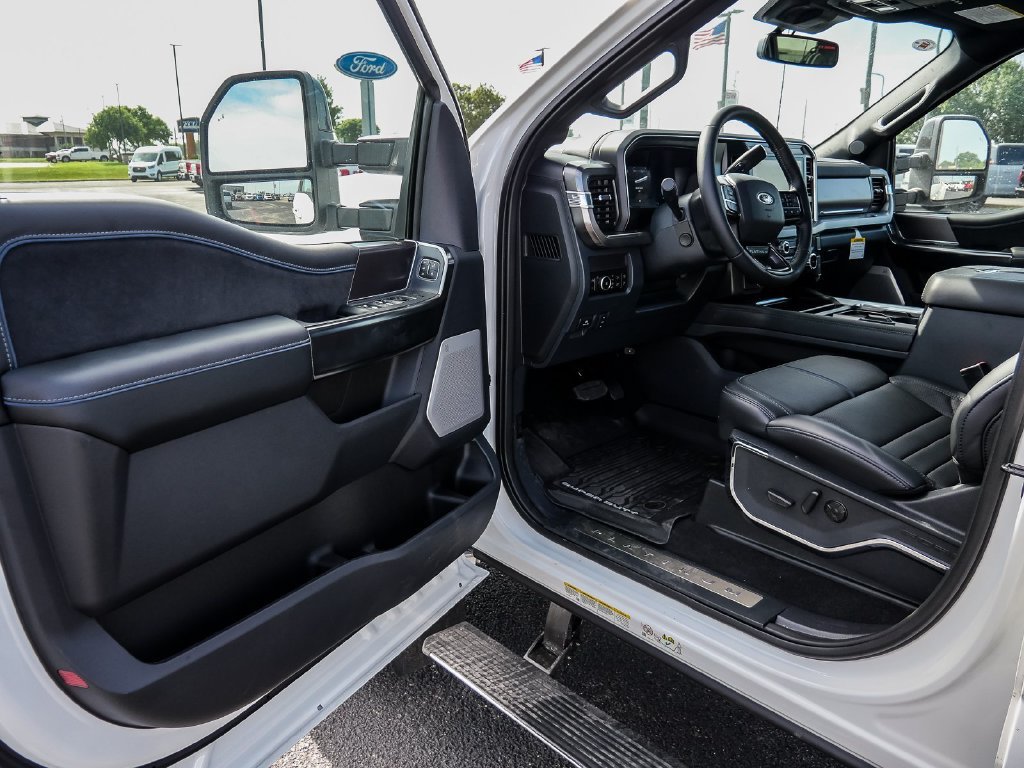 Used 2026 Ford F450 Platinum AWD/4WD image 36