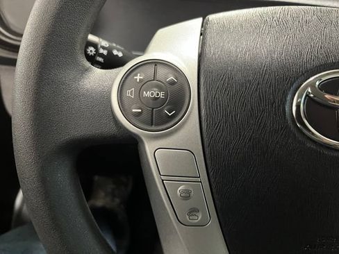 Used 2014 Toyota Prius C One FWD image 22