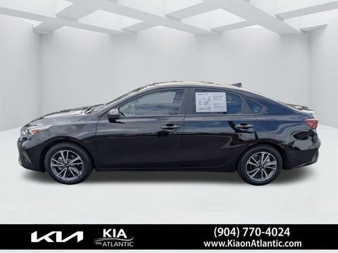 Used 2024 Kia Forte LXS image 6