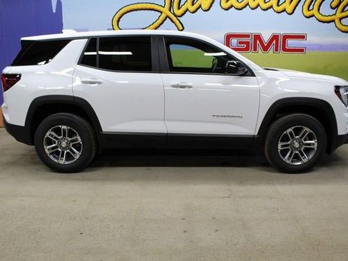 New 2026 GMC Terrain Elevation FWD image 1