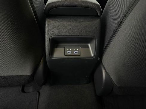 Used 2026 Toyota Corolla SE image 32