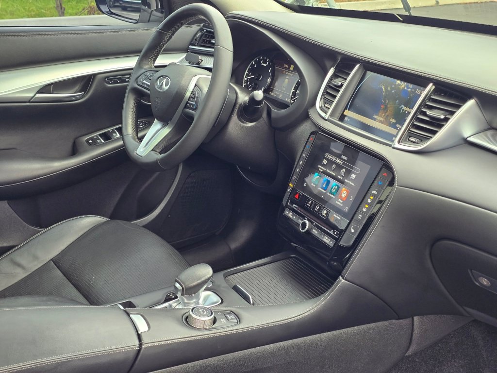 Used 2021 INFINITI QX50 Essential w/ Convenience Package AWD/4WD image 27
