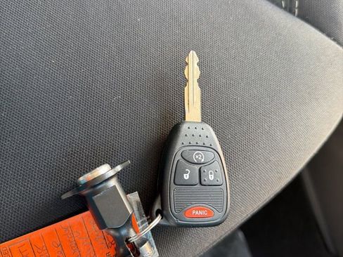 Used 2018 Jeep Wrangler Unlimited Sahara AWD/4WD image 26
