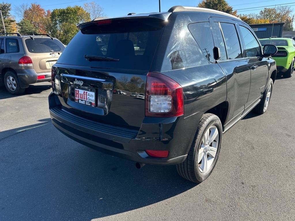 Used 2016 Jeep Compass Sport w/ Power Value Group AWD/4WD image 4