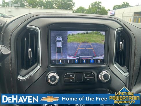Used 2022 GMC Sierra 2500 AT4 w/ AT4 Preferred Package AWD/4WD image 16