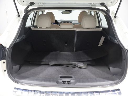 Used 2022 Nissan Rogue Sport SV w/ Technology Package AWD/4WD image 4