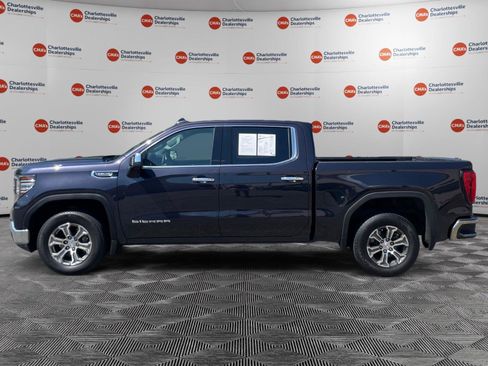 Used 2025 GMC Sierra 1500 SLT AWD/4WD image 2