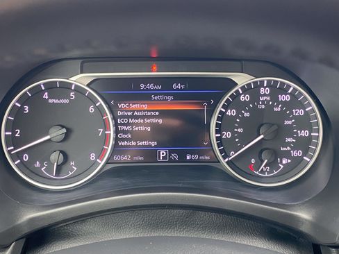 Used 2024 Nissan Sentra SV w/ All-Weather Package FWD image 27