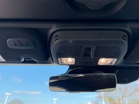 Used 2024 Ford Mustang GT Premium image 35