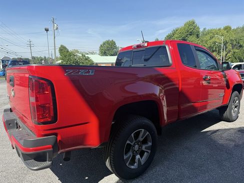 Used 2017 Chevrolet Colorado Z71 AWD/4WD image 7