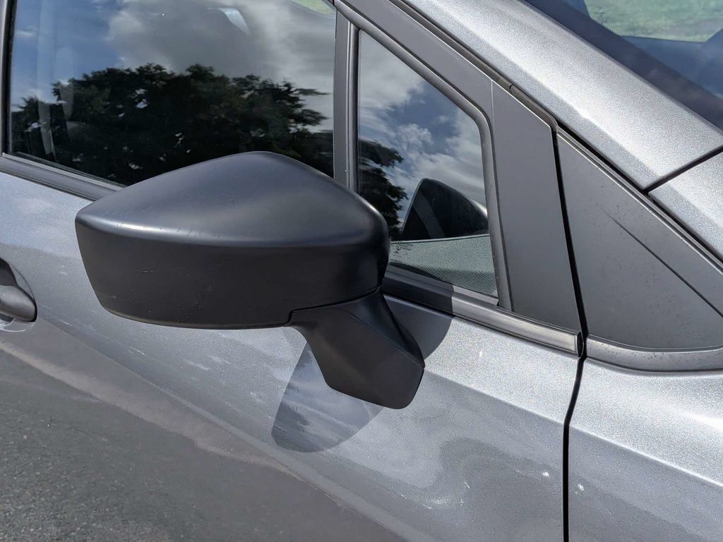Used 2025 Nissan Versa S w/ Trunk Package FWD image 10